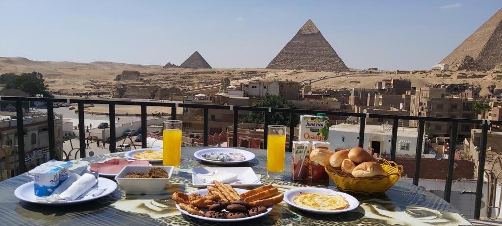 Pyramids Plateau Inn Giza Extérieur photo